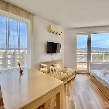 Apartment Yassen Holiday Village - Private - Bsr